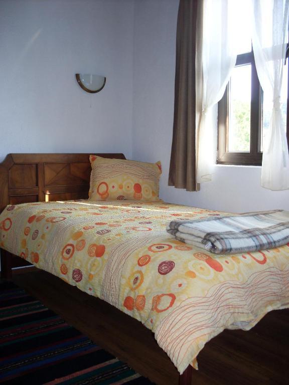 Hotel Tsutsovi House Kalofer Zimmer foto